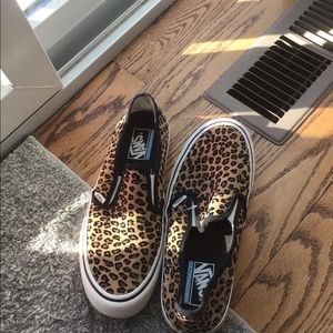 CHEETAH PRINT VANS